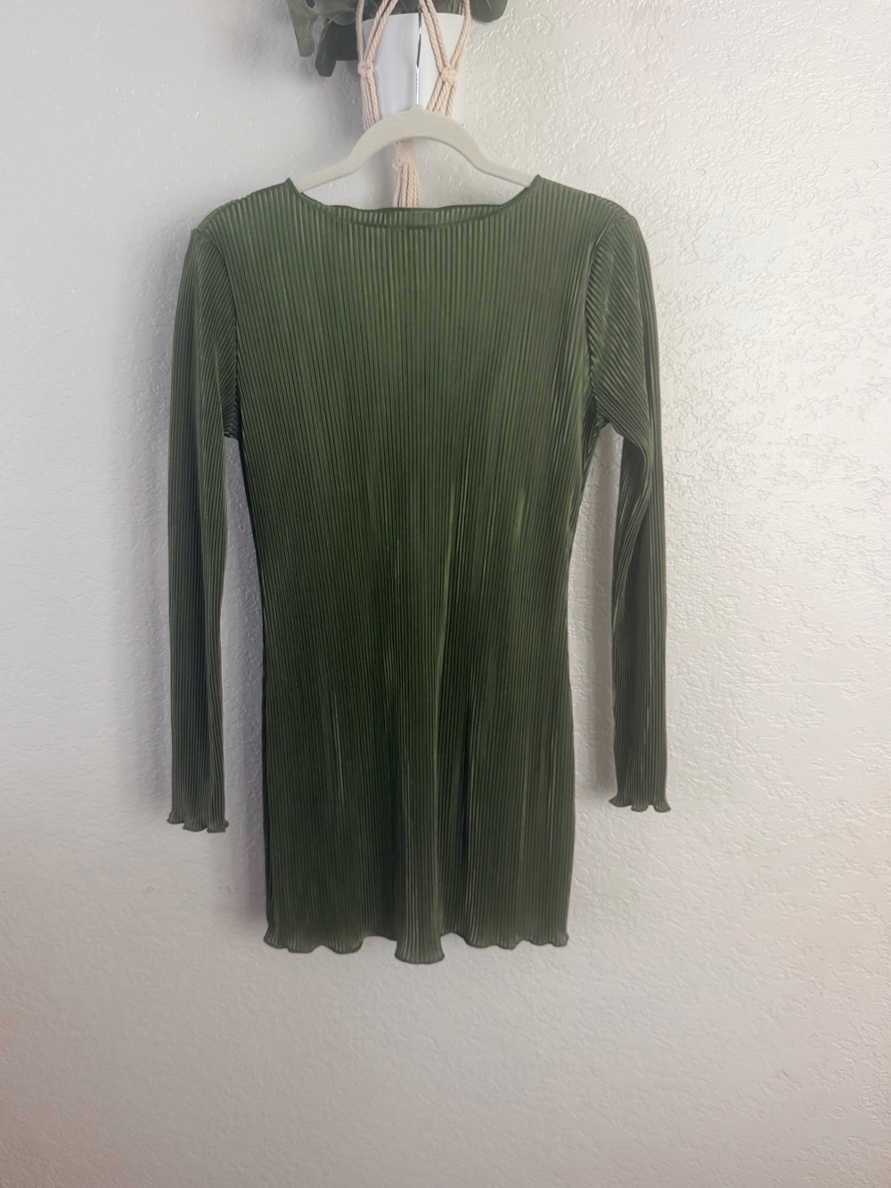 Elegant Olive Green Ribbed Long-Sleeve Midi Dress / Long Top Mini Dress